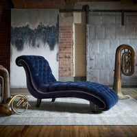 Queensbury Chaise
